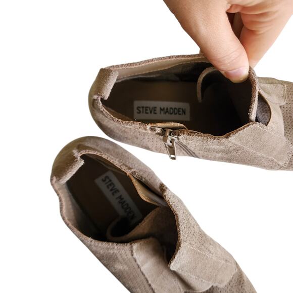 Steve Madden Womens Wavery Wedge Sneakers Size 8.5 Tan Perforated Suede Sporty - Picture 10 of 12